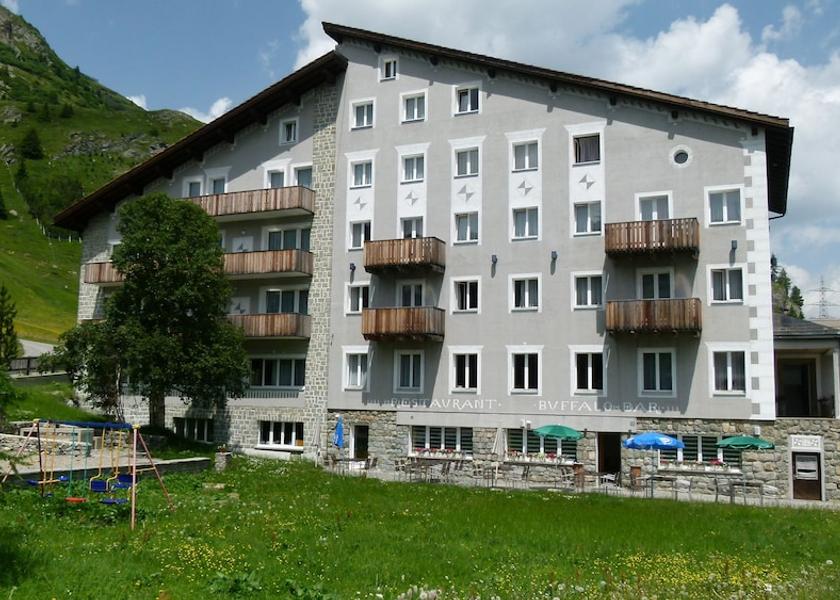 Graubuenden Bivio Facade
