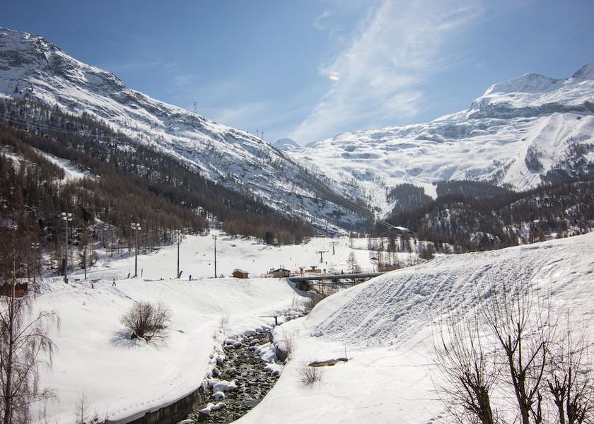 Valais Saas-Fee Exterior Detail