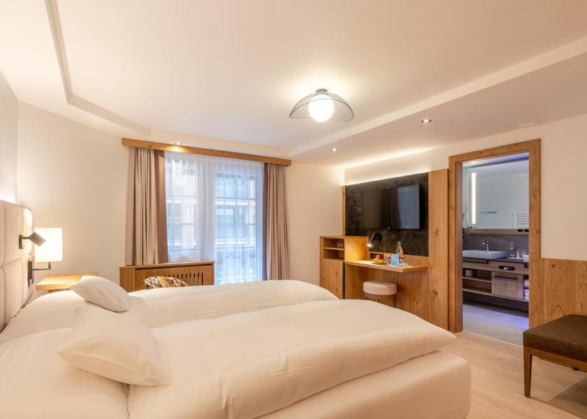 Valais Zermatt Economy  