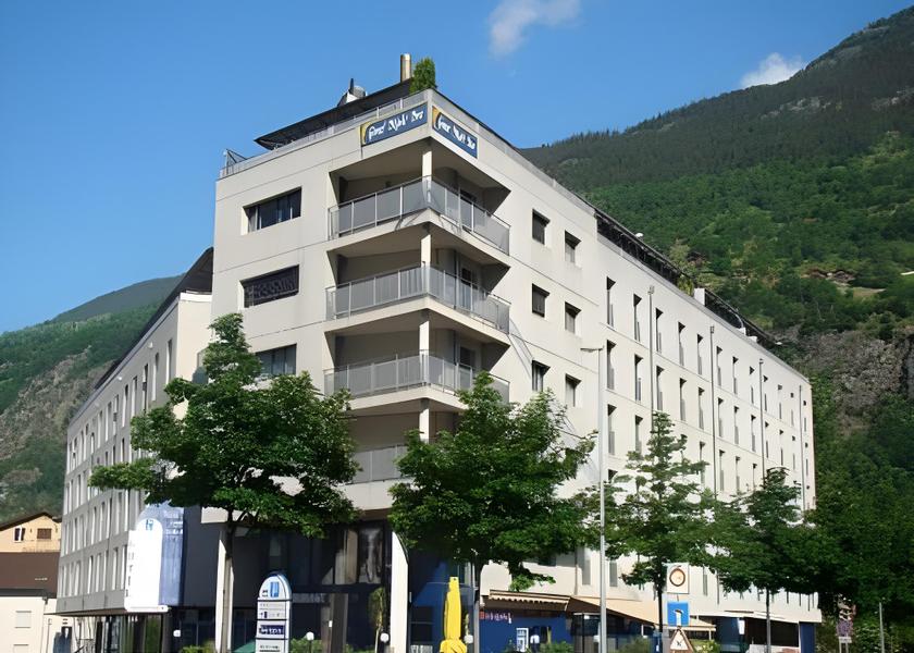 Valais Brig Hotel Exterior