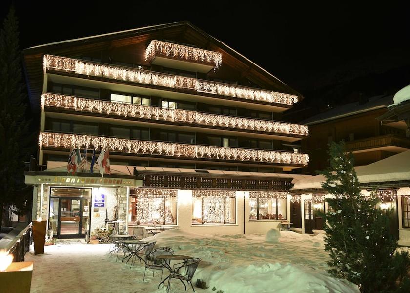 Valais Zermatt Facade