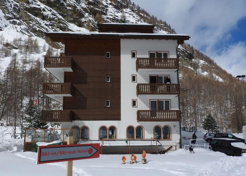 Valais Saas Almagell Property grounds