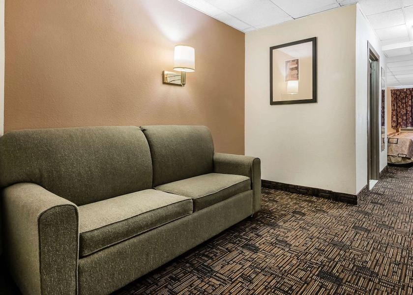New York Binghamton Room