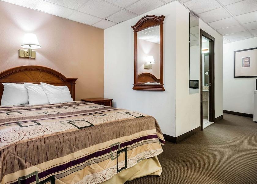 New York Binghamton Room