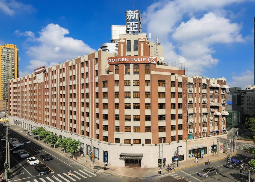  Shanghai Exterior Detail