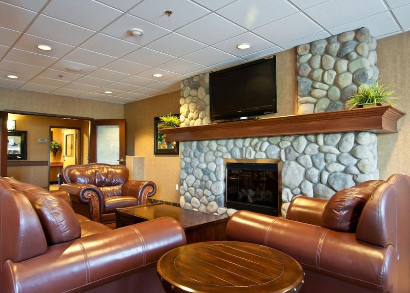 Alberta Strathmore Lobby sitting area