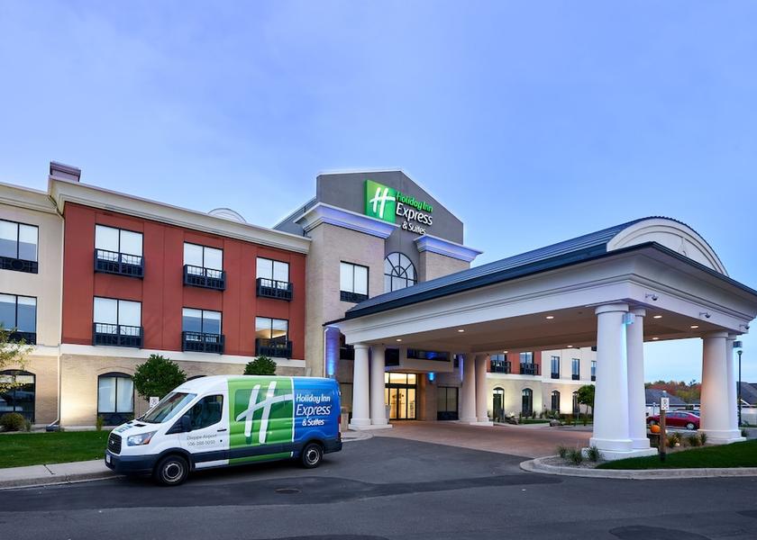 New Brunswick Dieppe Exterior Detail