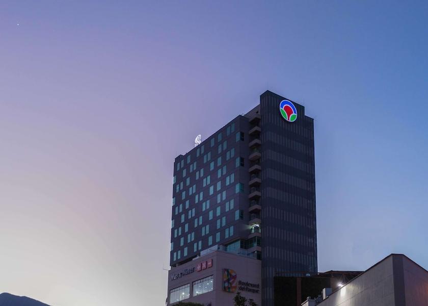 Santander Floridablanca Exterior