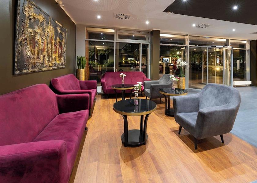Baden-Württemberg Karlsruhe Lobby sitting area