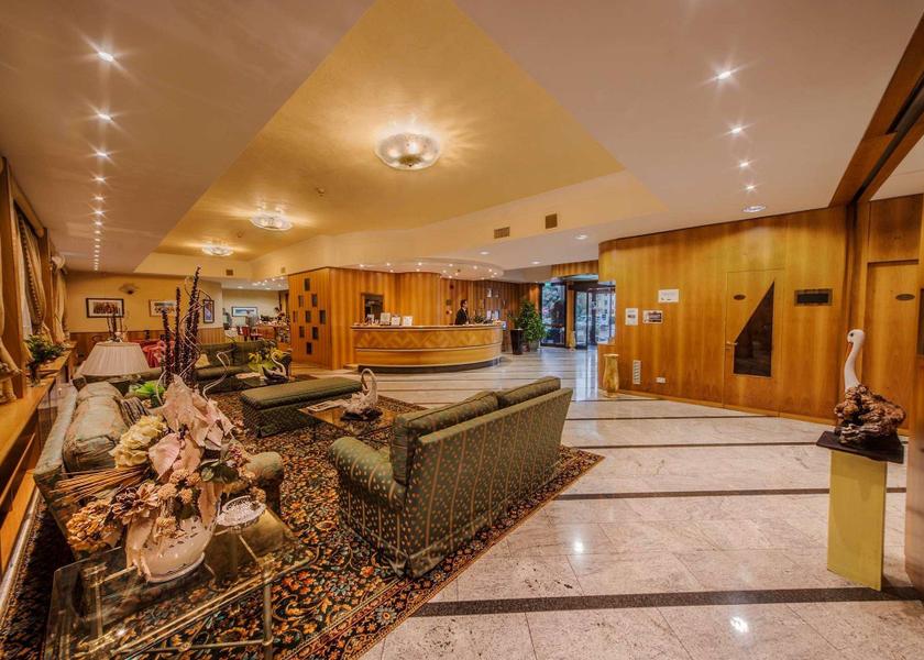 Tuscany Montevarchi lobby