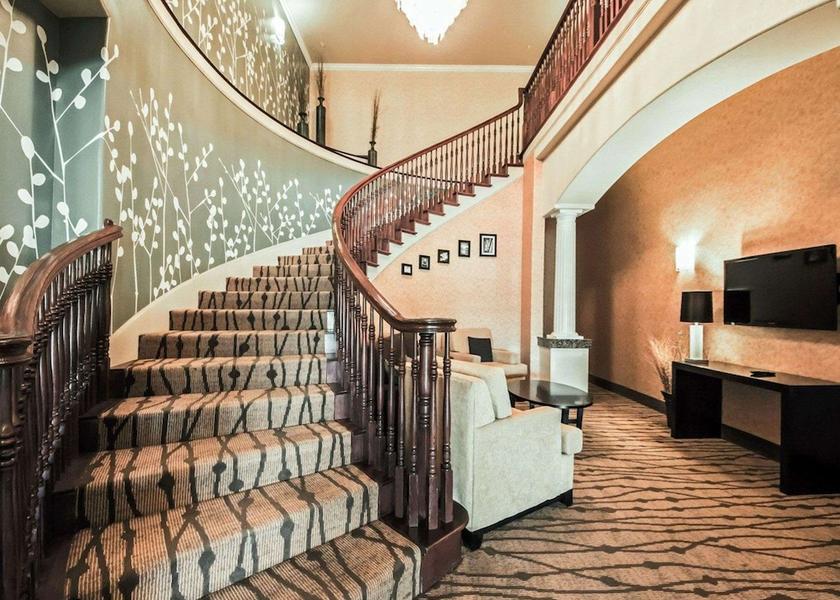 Texas Shamrock Lobby