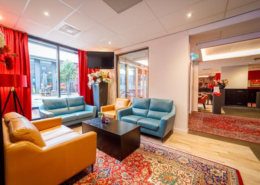 Limburg Maastricht Bar (on property)