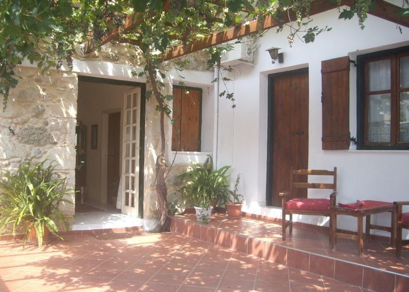 Crete Faistos Terrace
