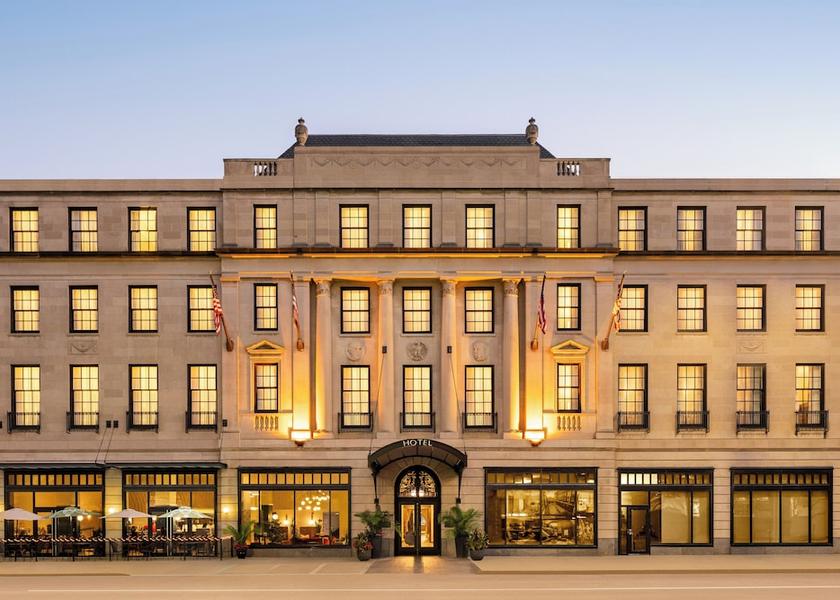 Nebraska Omaha Facade