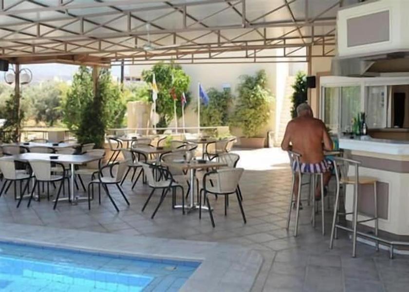 Crete Chania Pool Side Bar