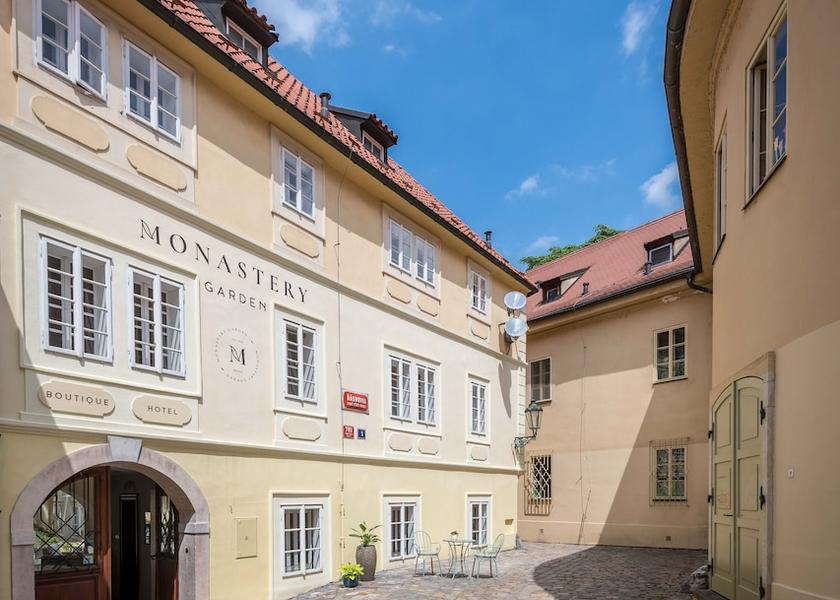  Prague Front of property