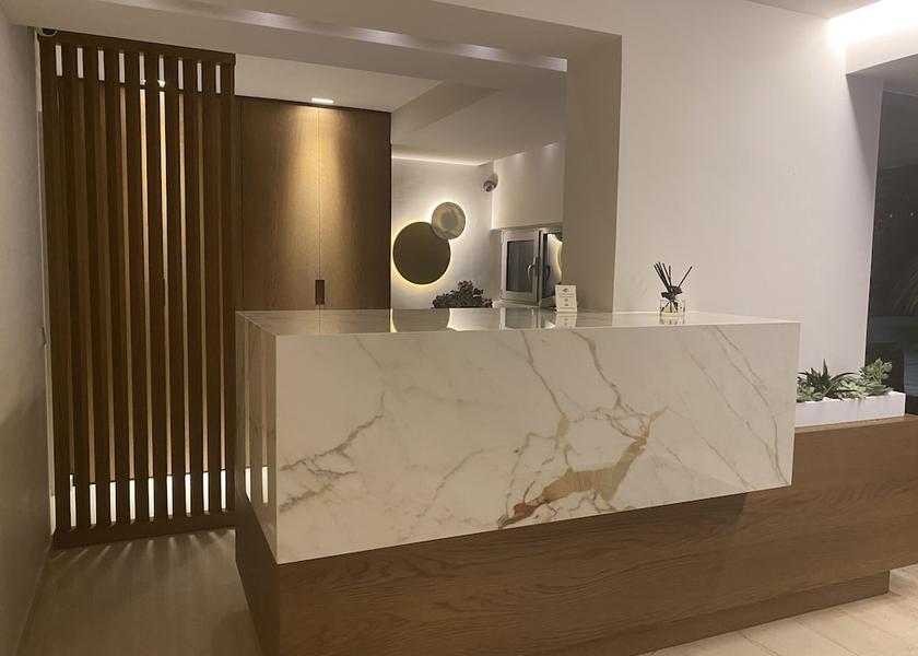 Attica Glyfada Reception