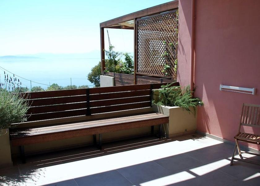 Central Greece Mantoudi-Limni-Agia Anna Terrace