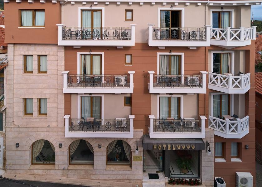 Central Macedonia Dio-Olympos Facade