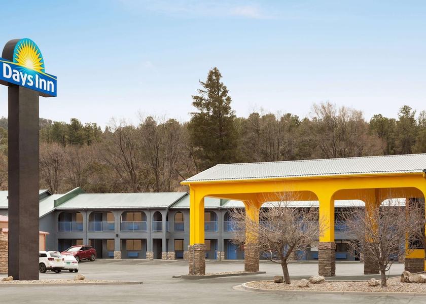 New Mexico Ruidoso Downs Exterior Detail