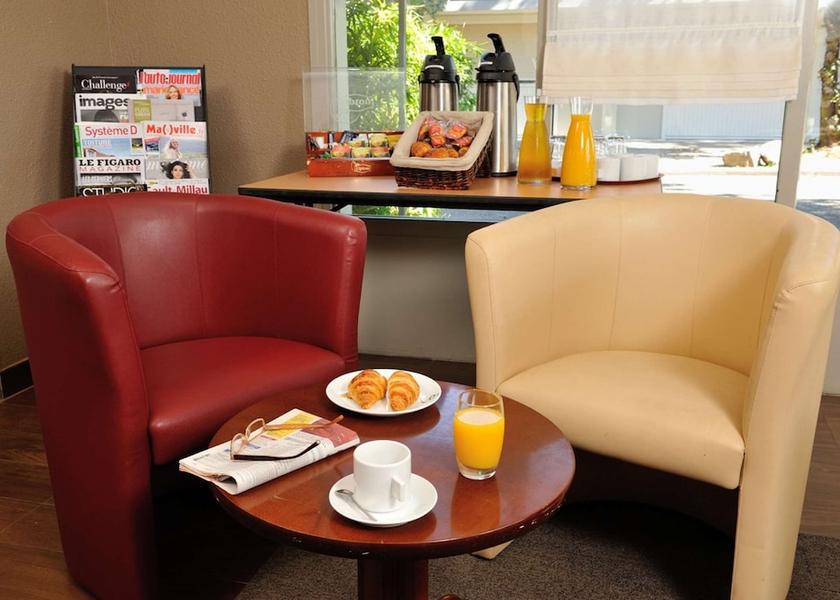 Auvergne-Rhone-Alpes Viriat Lobby