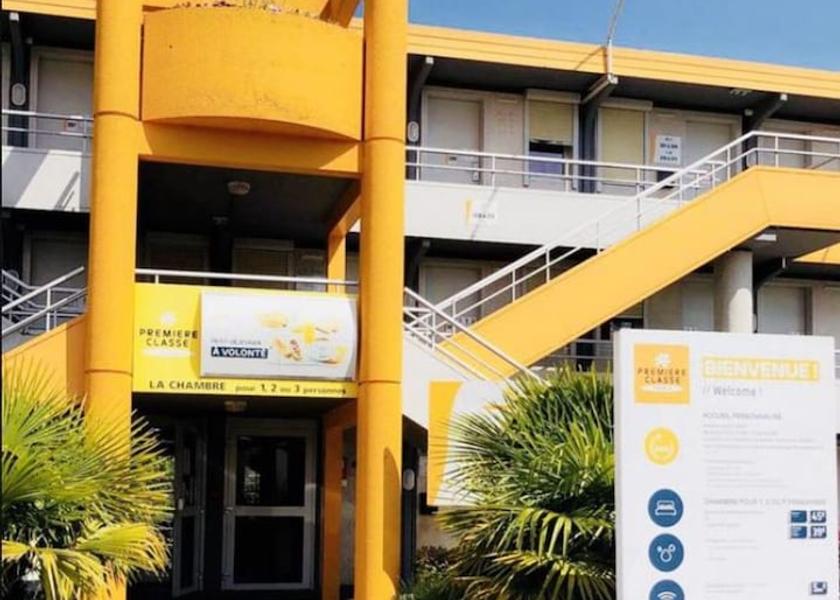 Nouvelle-Aquitaine La Couronne Entrance