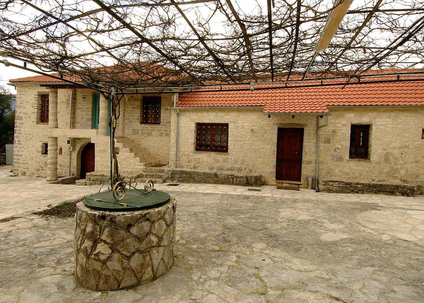 Epirus North Tzoumerka Property grounds