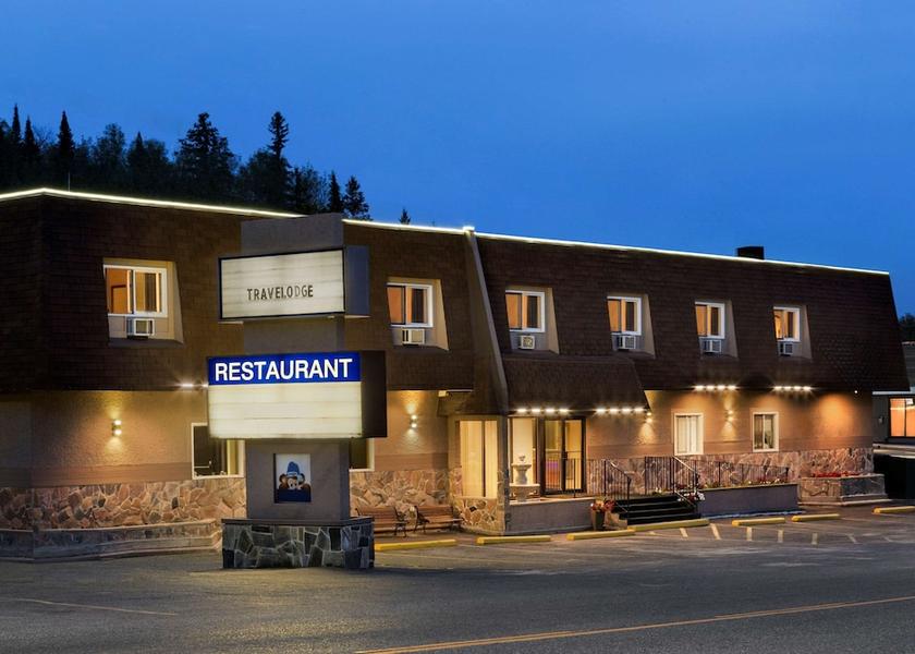 Ontario Kenora Exterior