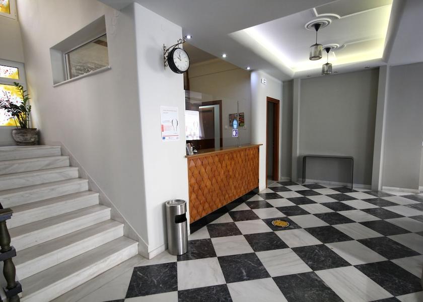Crete Heraklion Reception