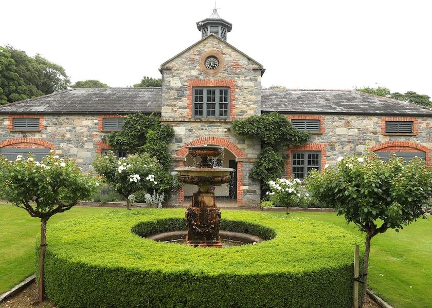 Louth (county) Dundalk Exterior Detail