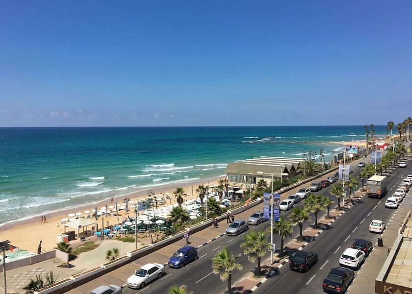  Bat Yam Beach