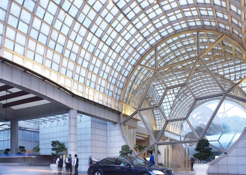  Singapore Airport shuttle