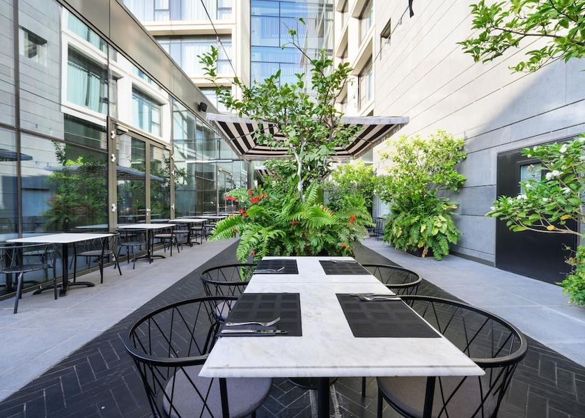 Tel Aviv Herzliya Outdoor dining