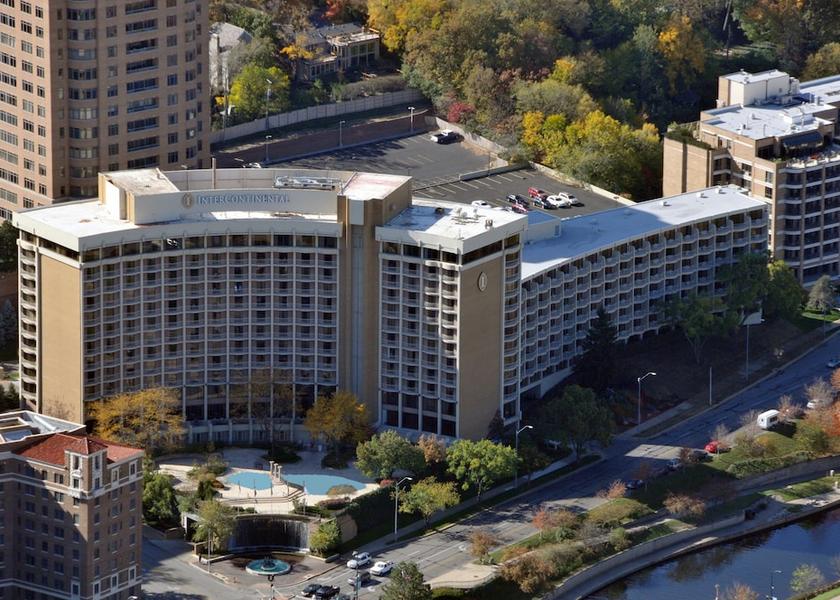 Missouri Kansas City Exterior Detail