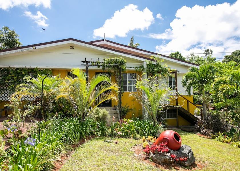 Manchester Mandeville Facade