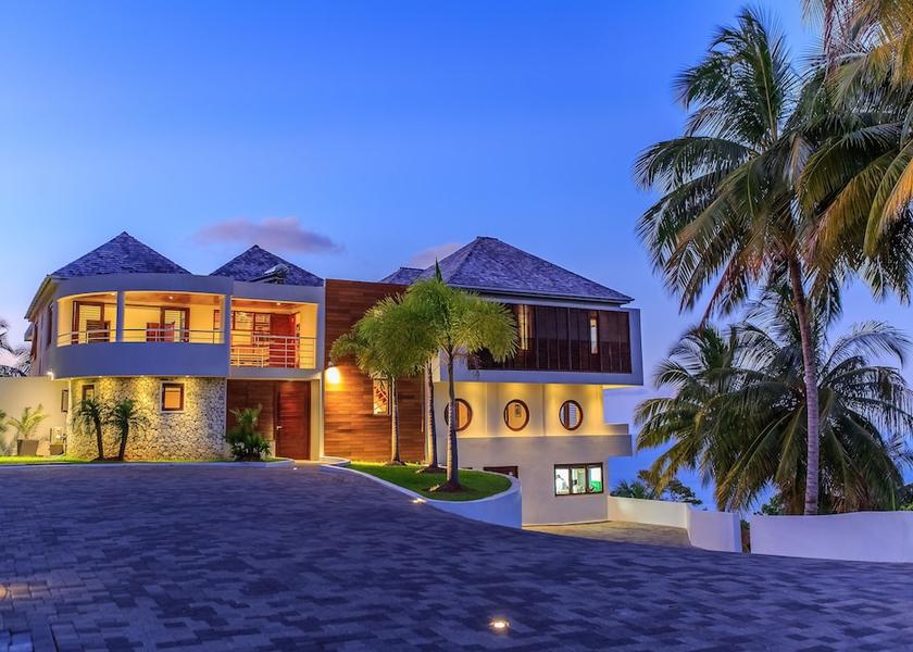 Front of property - evening/night