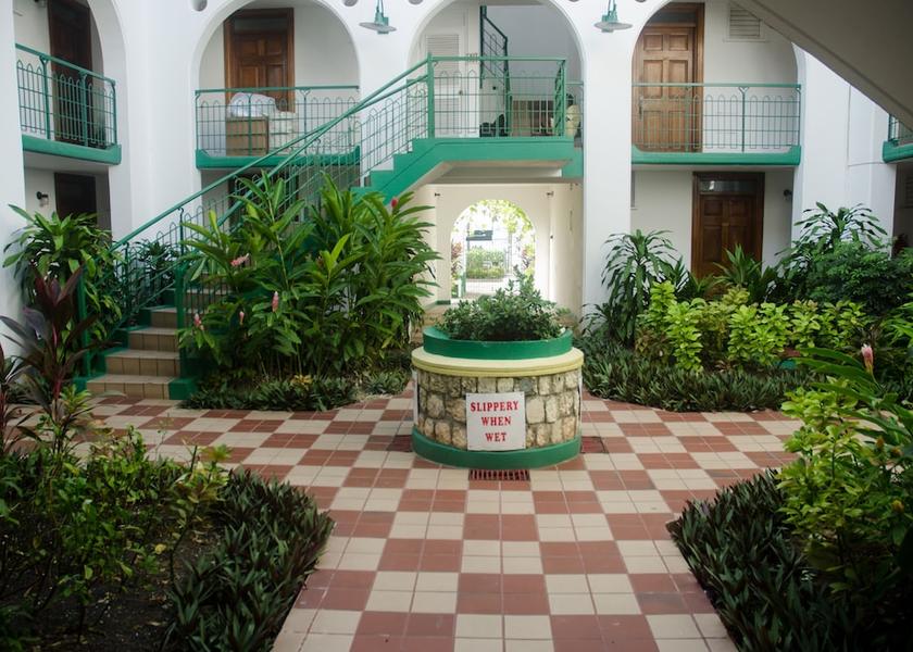 Saint James Ocho Rios Interior Entrance
