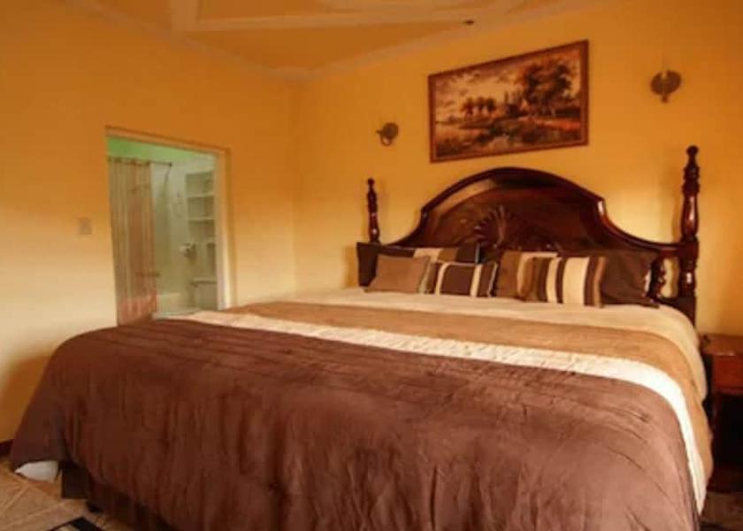 Saint Catherine Spanish Town Room