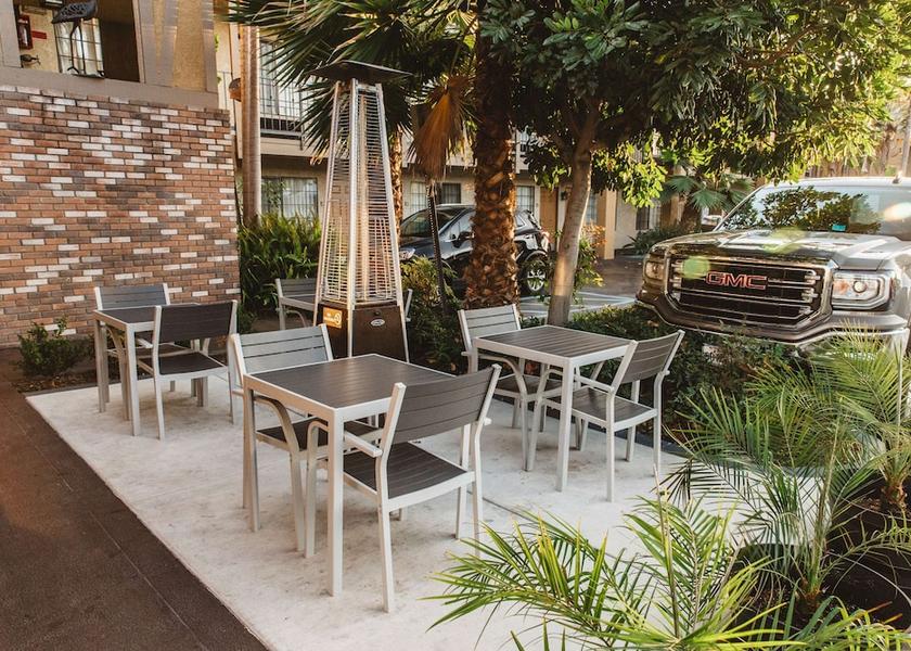 California Westminster Amenity