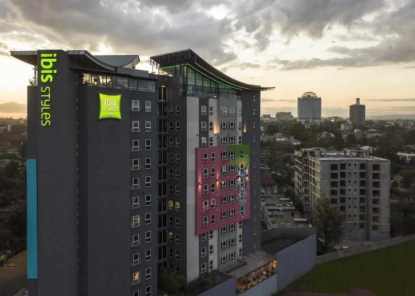  Nairobi Exterior Detail
