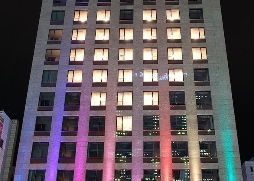  Busan Front of property - evening/night