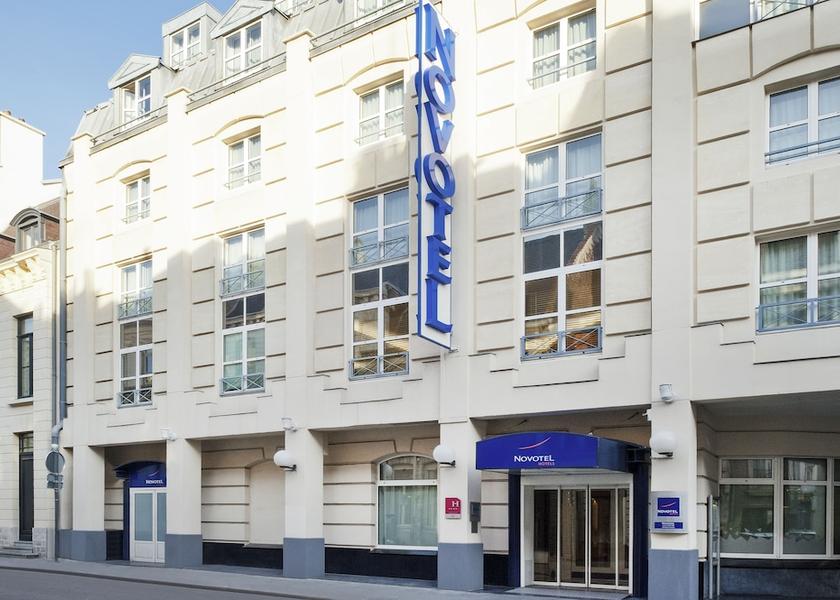 Hauts-de-France Lille Front of property