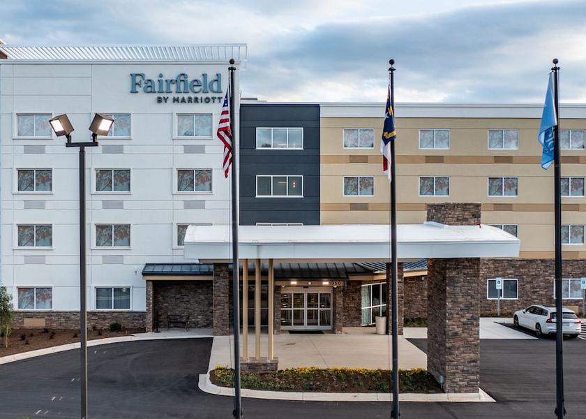 North Carolina Hickory Exterior Detail