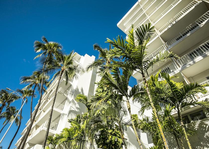 Hawaii Honolulu Front of property