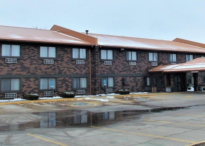 Illinois Champaign Property grounds