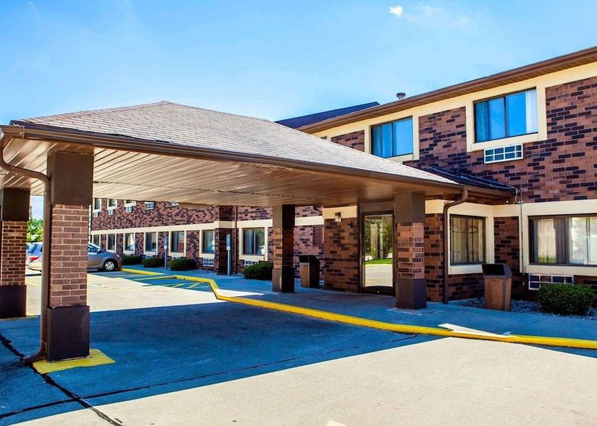 Illinois Champaign Exterior