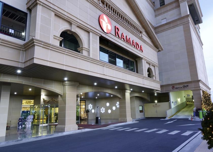 Gangwon Sokcho Property entrance