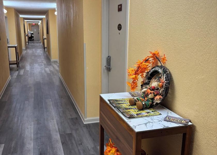 Mississippi Yazoo City Hallway