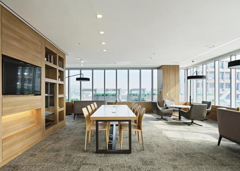  Seoul Shared lounge/TV area