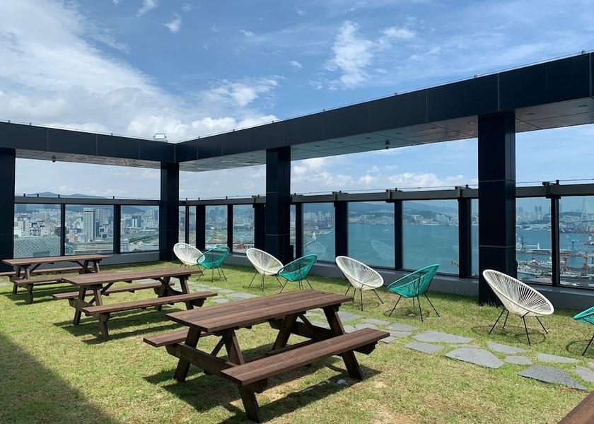  Busan Rooftop terrace